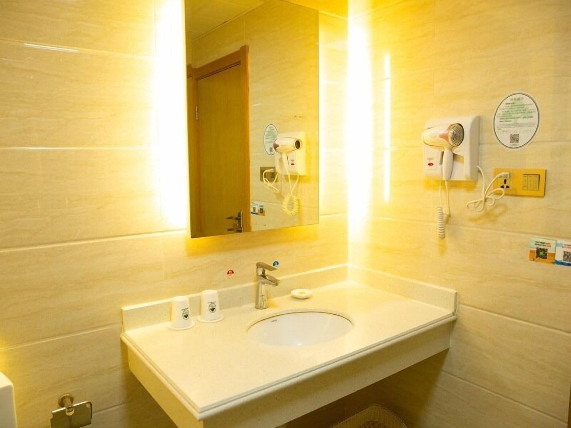Greentree Inn Shanghai Pudong New District Shenmei East Road Express Hotel Dış mekan fotoğraf
