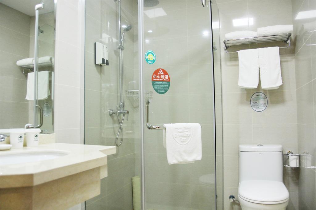 Greentree Inn Shanghai Pudong New District Shenmei East Road Express Hotel Dış mekan fotoğraf